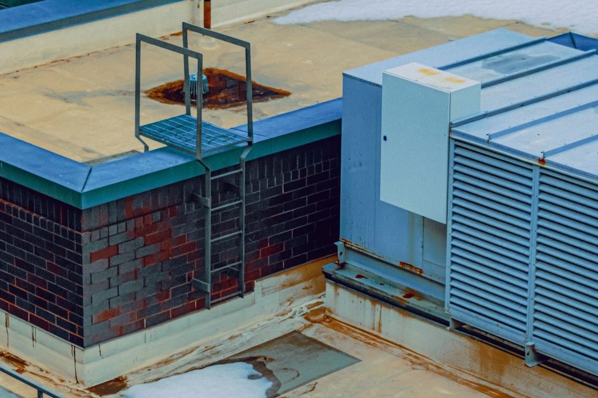 Commercial vs Residential HVAC: How Client Mix Affects Your Price
